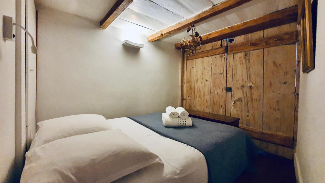 Le Rousseau Apartment Annecy Luaran gambar
